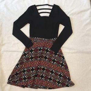 💥💥5/$20💥💥Long sleeves dress ♡